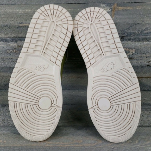 Nike air jordan 1 retro high zip women’s shoes - Picture 6 of 7